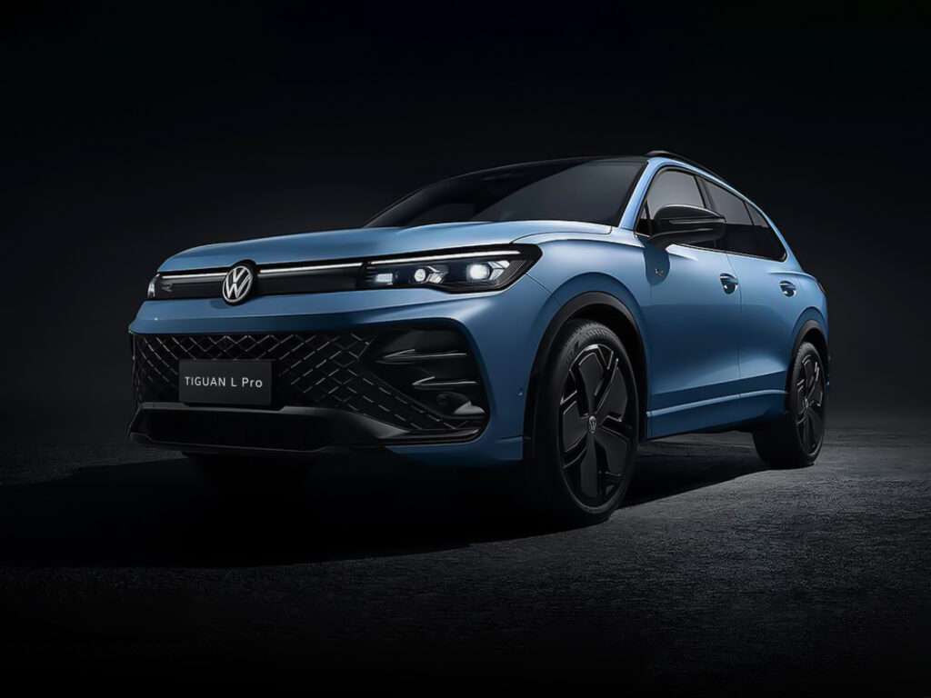 Volkswagen Tiguan L Pro — 2